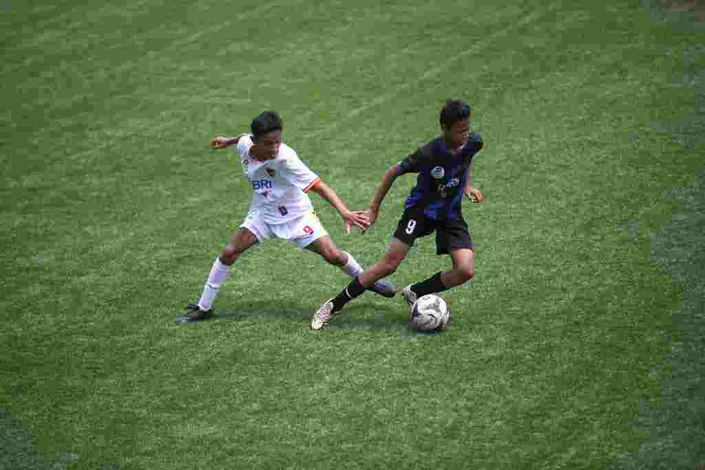 Menempa Mental Juara Pesepak Bola Belia - Kompetisi sepak bola belia, seperti Liga Kompas U-14 Powered by BRI