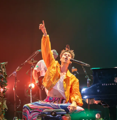 Jacob Collier serta Tenaga Audiens
