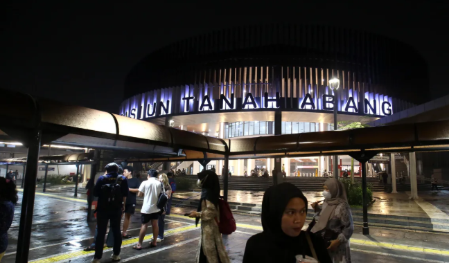 Bangunan Terkini Stasiun Tanah Kakak Mulai Beroperasi