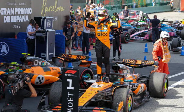 Podium Piastri Serta Norris Fakta Kekuasaan McLaren Di Barcelona