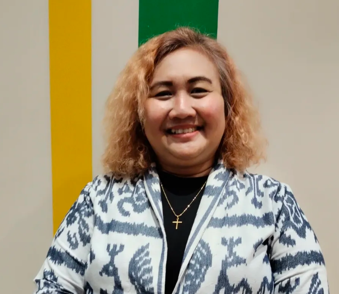 Anastasia Rima serta Yanti Sriyulianti