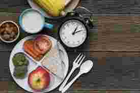 Cara Mengatur Jam Makan Untuk Gaya Hidup Sehat - Berartinya Kestabilan Jam Makan buat Metabolisme Tubuh. Kesehatan badan amat
